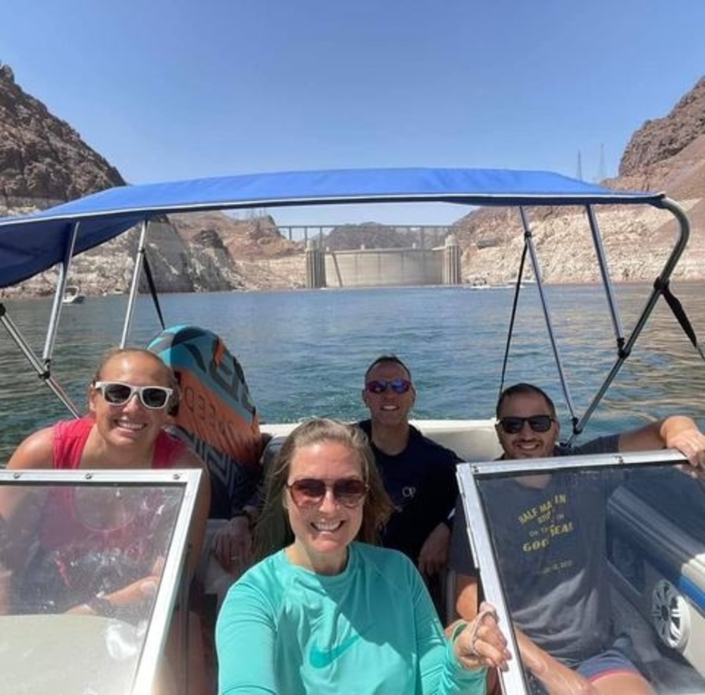 Meet your Posher, Summer